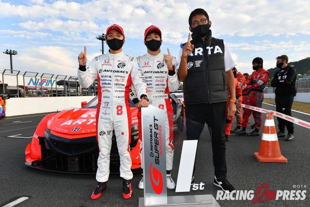 GT500クラス優勝 GT500クラス優勝 #8 ARTA NSX-GT（野尻 智紀／福住 仁嶺／鈴木 亜久里 監督） 