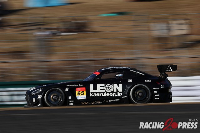 GT300クラス2位 #65 LEON PYRAMID AMG（蒲生 尚弥／菅波 冬悟） 